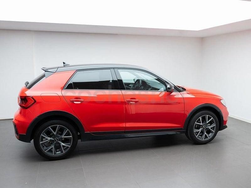 Usado Audi A1 150 CV (110 kW) 2023 Rojo SUV