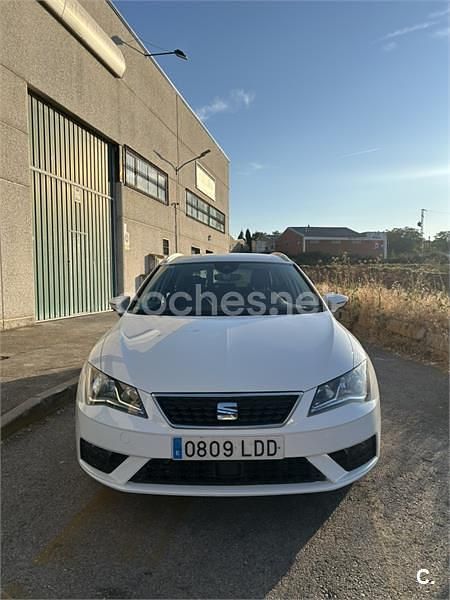 Blanco Usado 2019 Seat Leon Style Berlina | 12.500 € (Precio justo) - Imagen 1/4