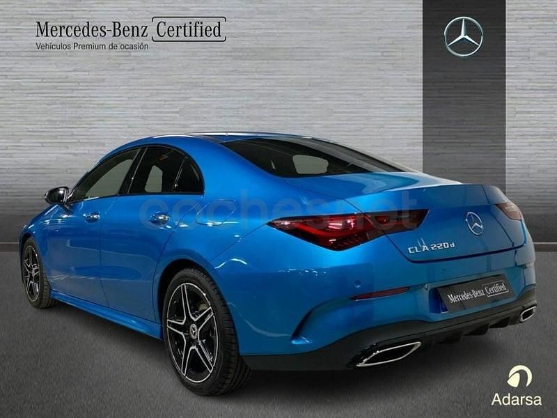 Usado Mercedes CLA220 AMG line 190 CV (139 kW) 2025 Azul Berlina