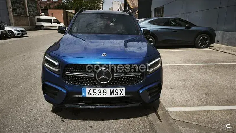 Usado Mercedes GLB220 190 CV (139 kW) 2024 Azul SUV
