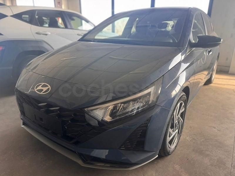 Nuevo Hyundai i20 100 CV (73 kW) 2025 Azul Utilitario