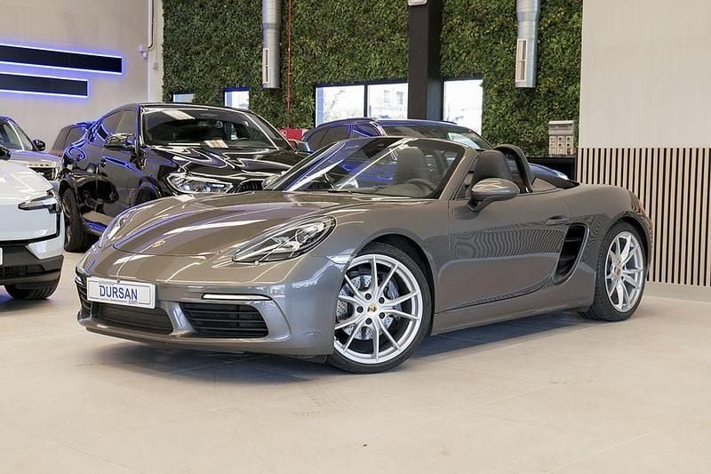 Usado Porsche 718 Boxster 300 CV (220 kW) 2018 Gris Descapotable