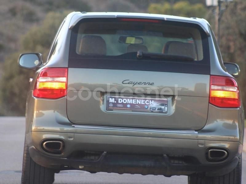 Usado Porsche Cayenne 290 CV (213 kW) 2009 Gris / plata SUV
