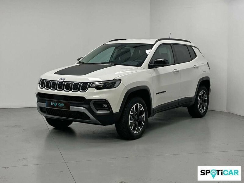 Blanco Usado 2023 Jeep Compass SUV | 41.900 € - Imagen 1/4