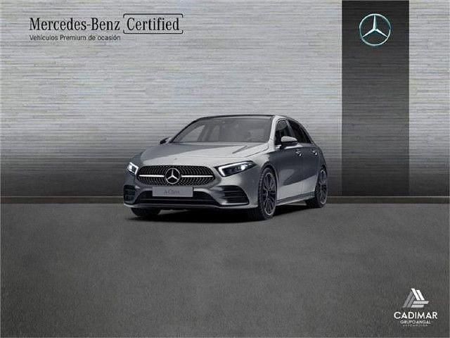 Usado Mercedes A250 AMG line 218 CV (160 kW) 2023 Gris montaña