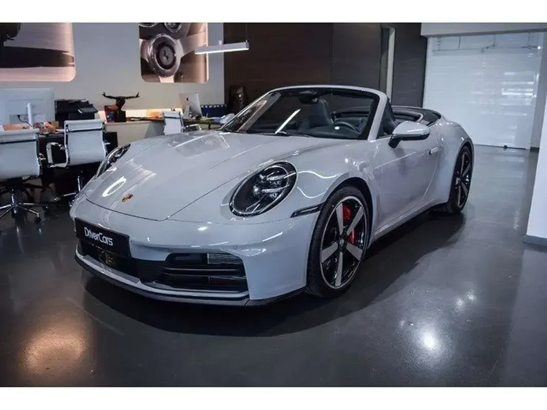 Nuevo Porsche 911 Carrera 4S Cabriolet 480 CV (353 kW) 2026 Gris Descapotable