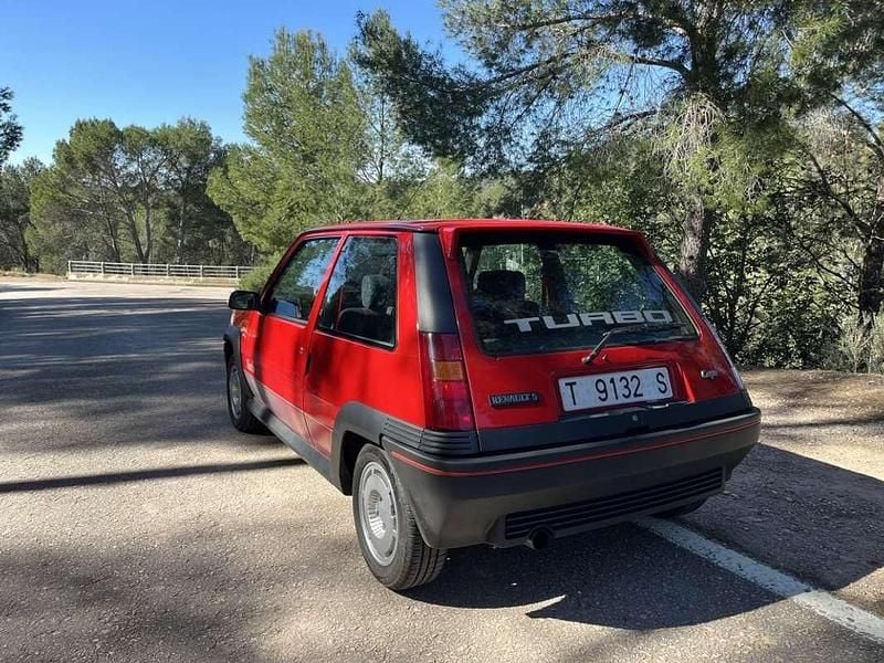 Usado Renault R5 GT 120 CV (88 kW) 1986 Rojo Utilitario