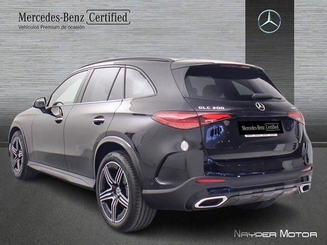 Usado Mercedes GLC200 AMG line 204 CV (150 kW) 2025 Negro obsidiana SUV