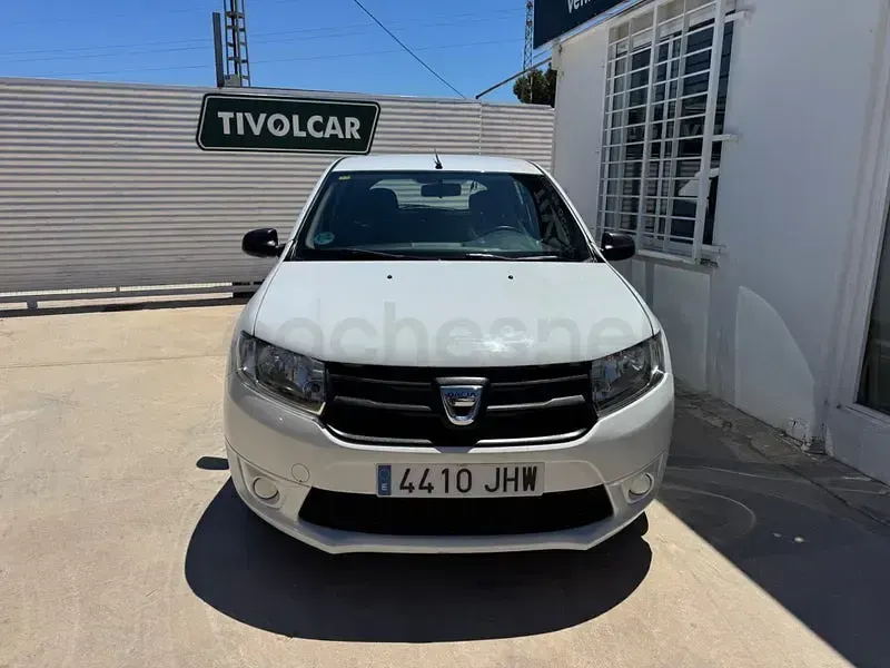 Usado Dacia Sandero Ambiance 75 CV (55 kW) 2015 Blanco Berlina