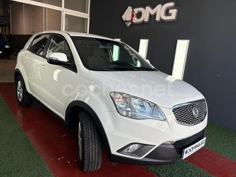 Blanco Usado 2011 Ssangyong (KGM) Korando Limited SUV | 7300 € - Imagen 1/4