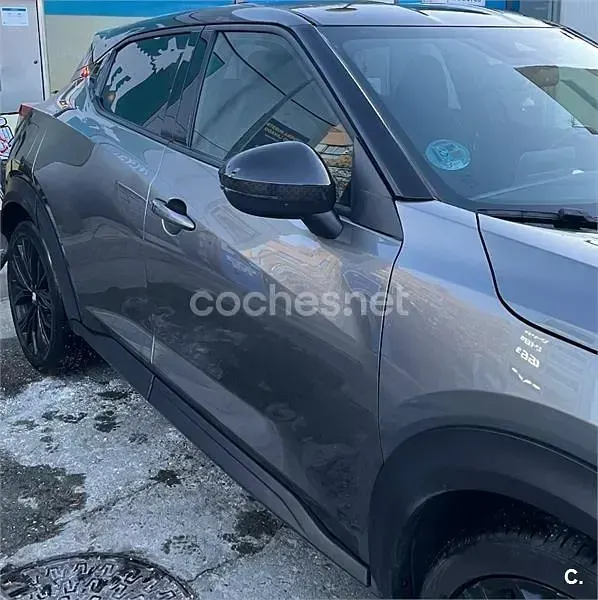 Usado Nissan Juke Tekna 114 CV (83 kW) 2021 Gris / plata SUV
