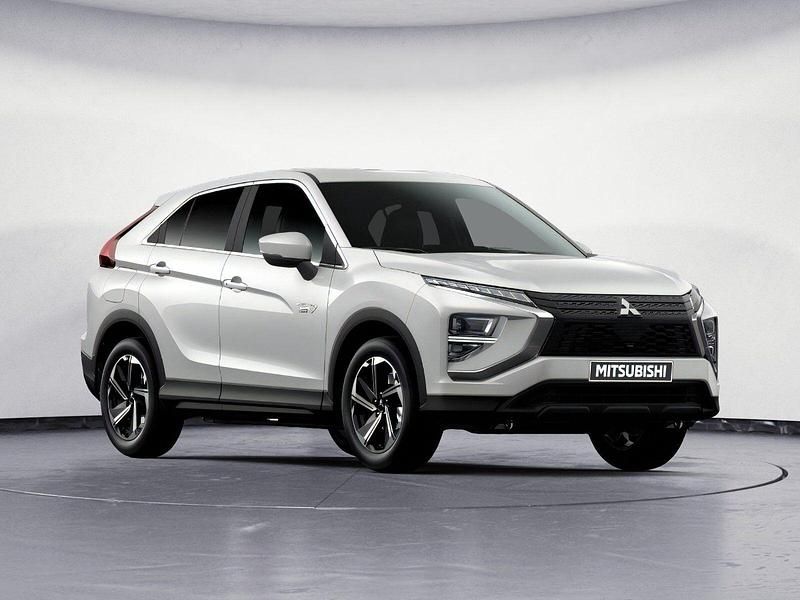 Blanco Usado 2024 Mitsubishi Eclipse Cross Motion SUV | 36.300 € - Imagen 1/4