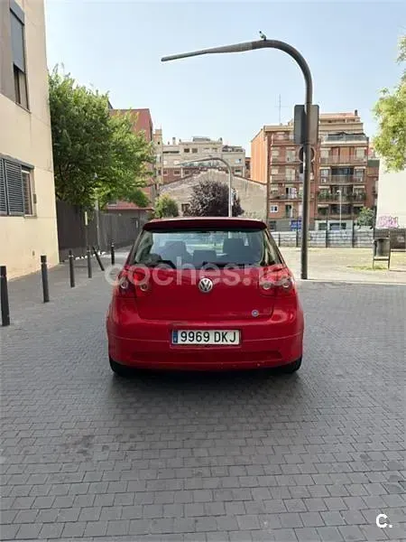 Usado VW Golf IV Sportline 115 CV (84 kW) 2005 Rojo Berlina