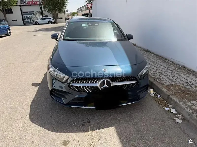 Usado Mercedes A200 150 CV (110 kW) 2020 Azul Berlina