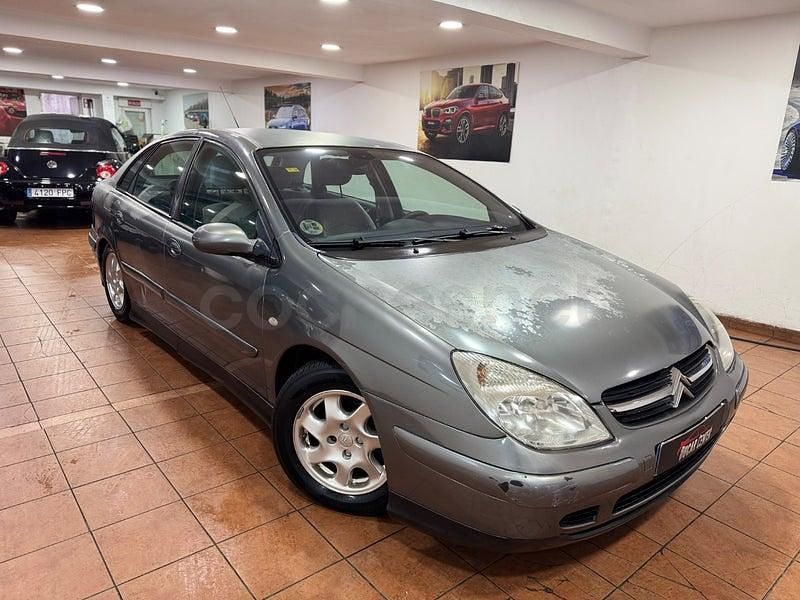 Gris / plata Usado 2004 Citroën C5 Berlina | 1490 € (Precio justo) - Imagen 1/4