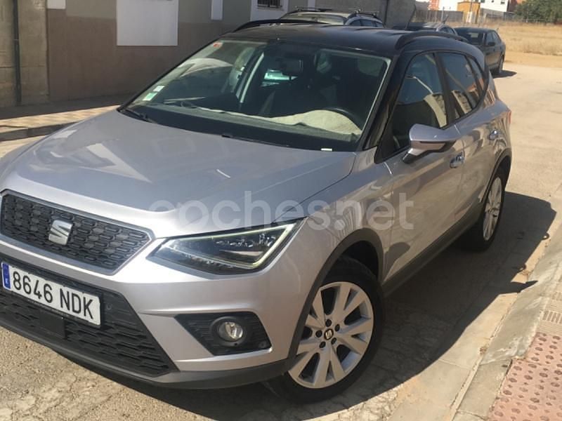 Gris / plata Usado 2019 Seat Arona Ecomotive SUV | 12.990 € (Precio justo) - Imagen 1/4