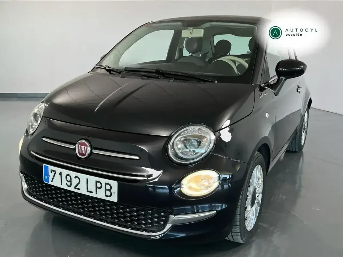 Usado Fiat 500 Dolcevita 70 CV (51 kW) 2021 Negro Berlina