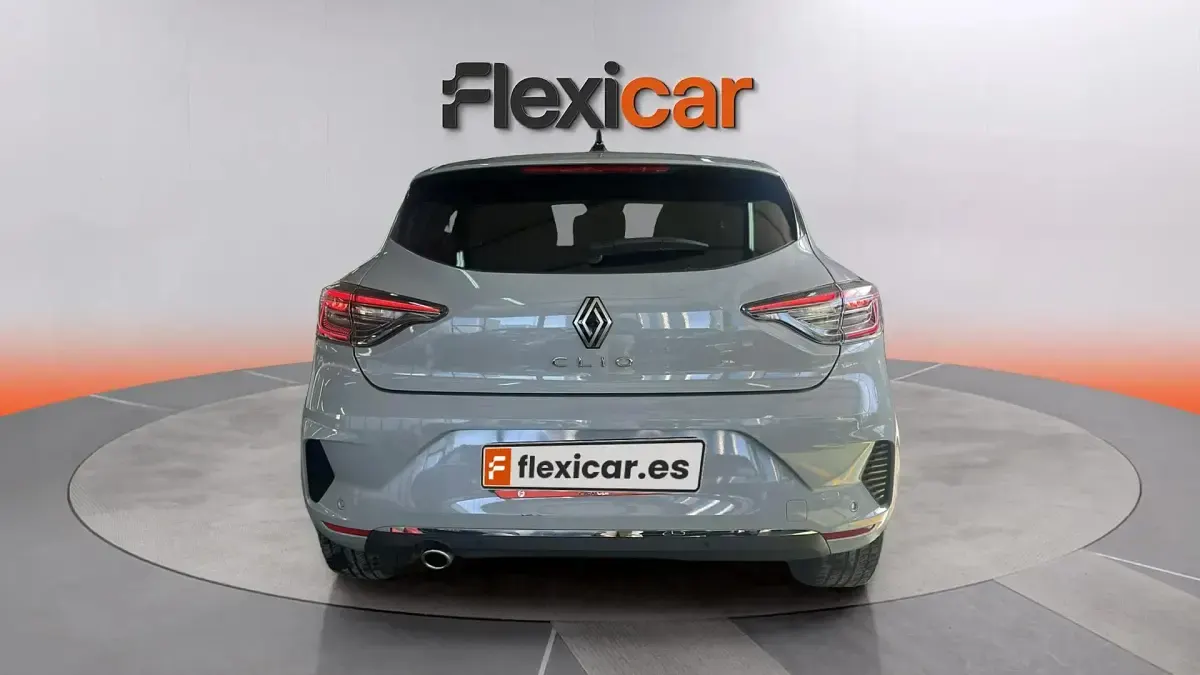 Usado Renault Clio V Evolution 90 CV (66 kW) 2025 Gris Berlina
