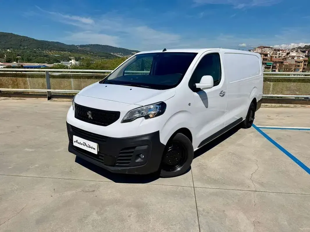 Usado Peugeot Expert Premium 120 CV (88 kW) 2022 Blanco Van