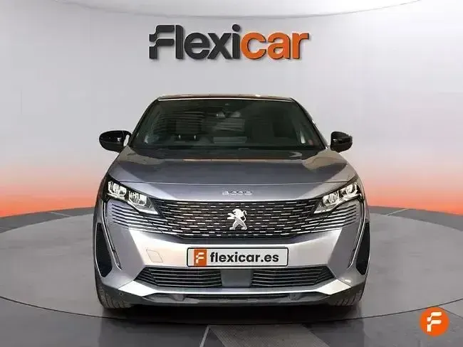 Usado Peugeot 3008 Allure 130 CV (95 kW) 2023 Gris SUV
