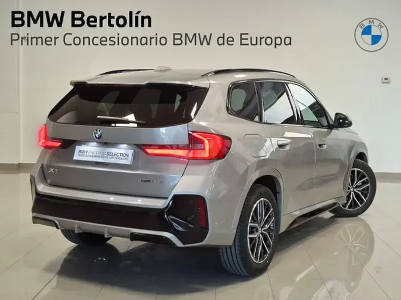 Usado BMW X1 Comfort Edition 163 CV (119 kW) 2026 Gris / plata SUV