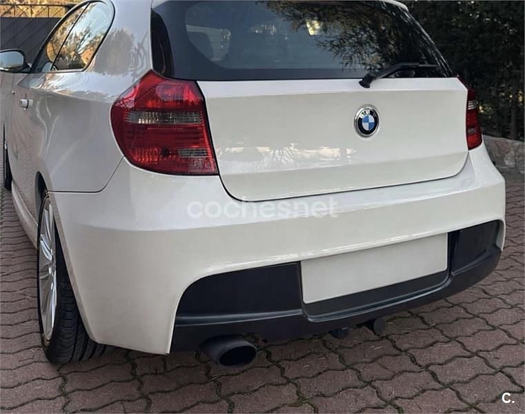 Usado BMW 118 143 CV (105 kW) 2011 Blanco Utilitario