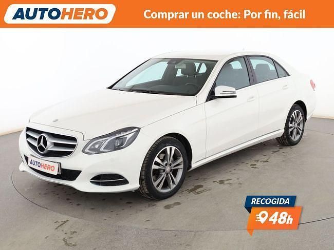 Usado Mercedes E220 Avantgarde 170 CV (125 kW) 2015 Blanco Berlina