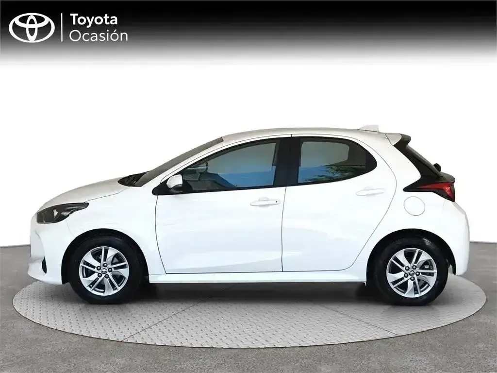 Usado Toyota Yaris Edition 125 CV (91 kW) 2023 Blanco Utilitario