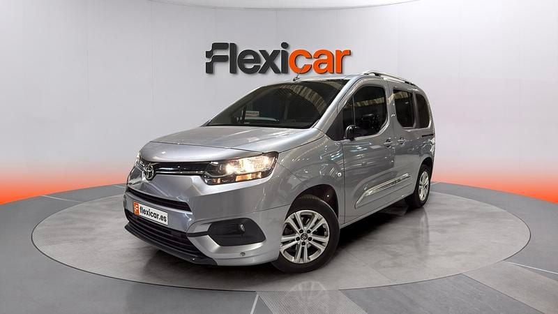 Usado Toyota Proace Verso Active 110 CV (80 kW) 2022 Gris Familiar
