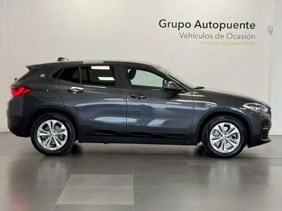 Usado BMW X2 Comfort Edition 220 CV (161 kW) 2021 Gris SUV