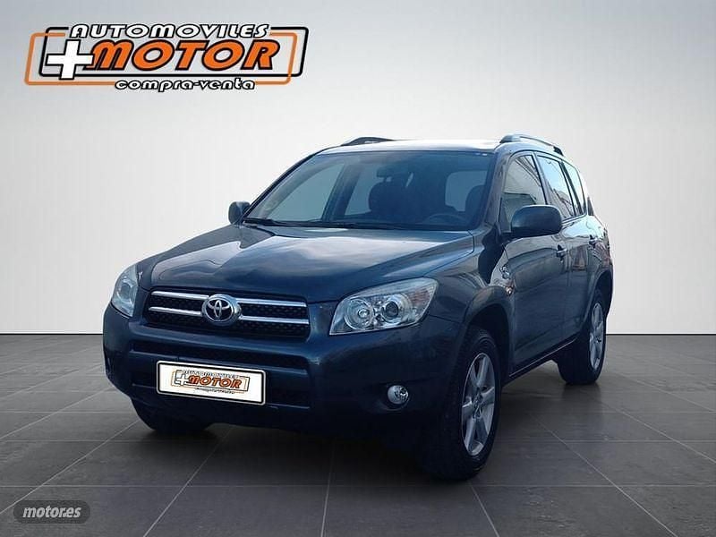 Gris Usado 2008 Toyota RAV4 Familiar | 10.990 € (Precio justo) - Imagen 1/4