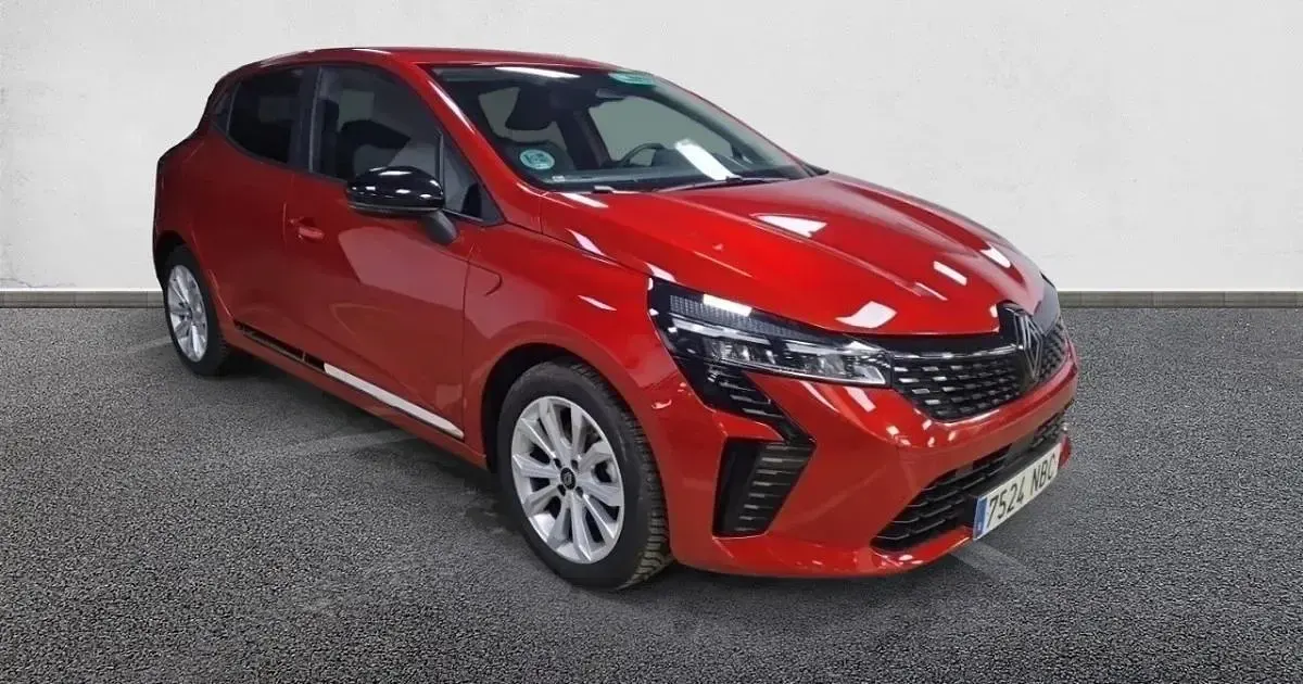 Usado Renault Clio Evolution 100 CV (73 kW) 2025 Utilitario
