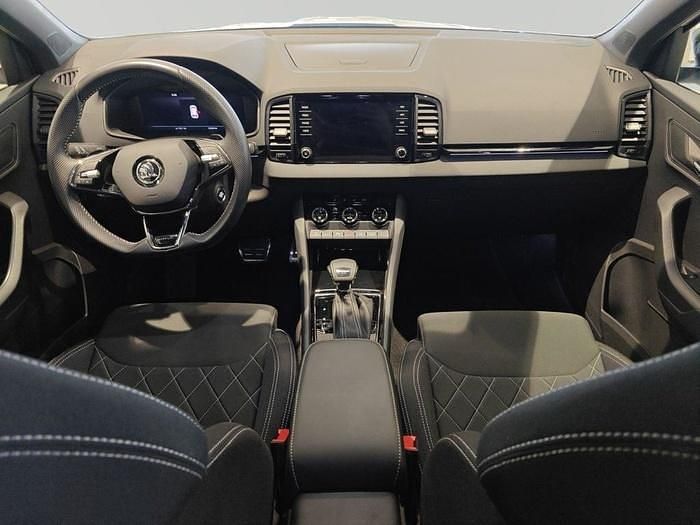 Usado Skoda Karoq SportLine 150 CV (110 kW) 2023 Blanco SUV