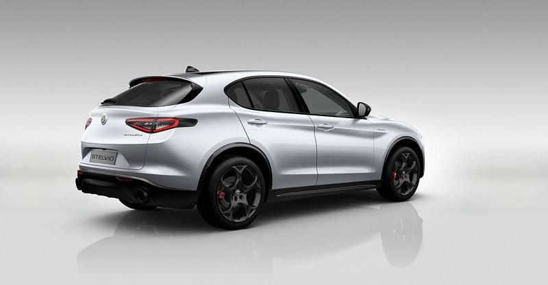 Nuevo Alfa Romeo Stelvio Veloce 210 CV (154 kW) 2026 Gris SUV