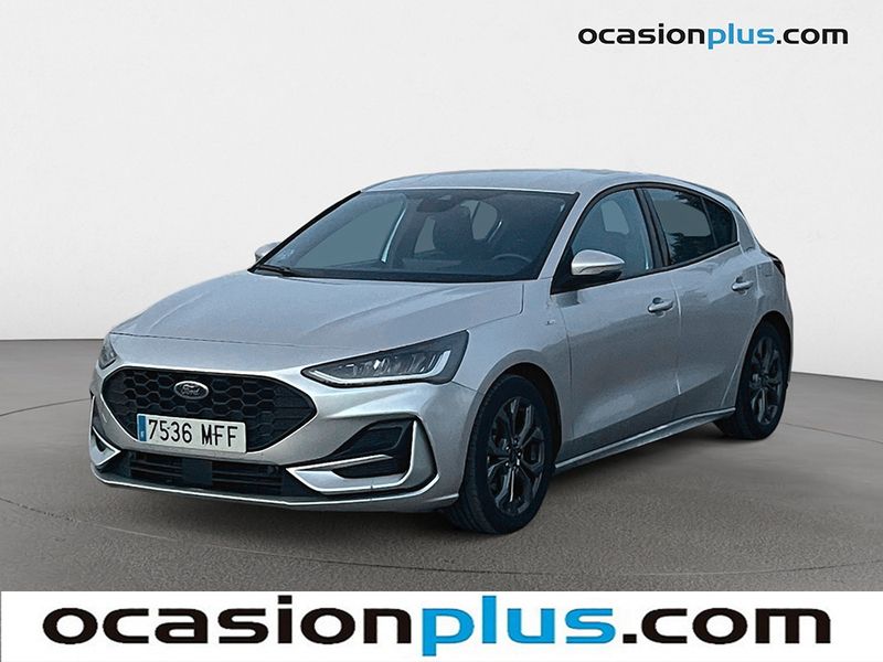 Gris plata Usado 2023 Ford Focus ST-Line Utilitario | 17.628 € (Precio justo) - Imagen 1/4