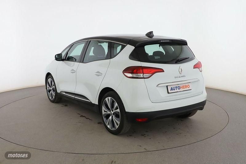 Usado Renault Scénic IV Zen 120 CV (88 kW) 2019 Blanco Monovolumen
