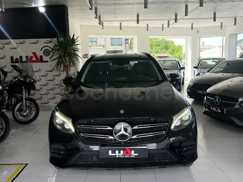 Usado Mercedes GLC250 204 CV (150 kW) 2017 Negro SUV