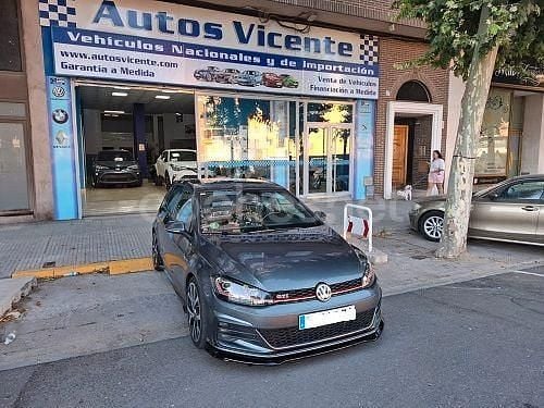 Gris / plata Usado 2018 VW Golf VII GTI Berlina | 25.900 € (Caro) - Imagen 1/4
