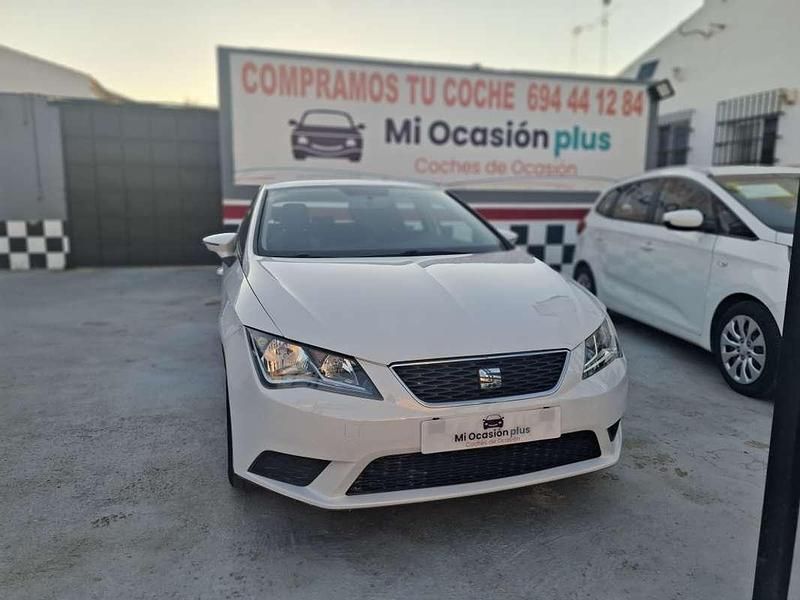 Usado Seat Leon Style 105 CV (77 kW) 2013 Blanco Utilitario