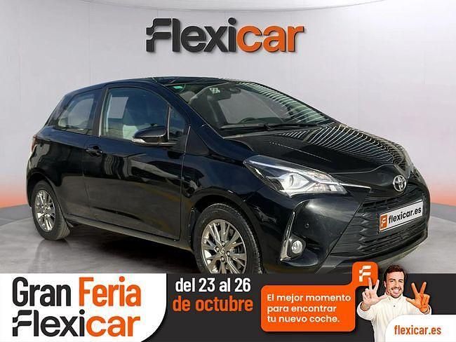 Negro Usado 2017 Toyota Yaris Active Berlina | 14.390 € (Un poco caro) - Imagen 1/4