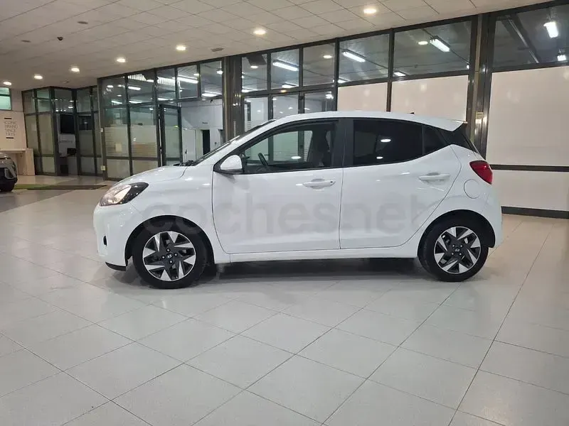 Usado Hyundai i10 67 CV (49 kW) 2025 Blanco Utilitario