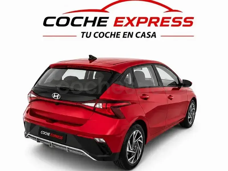 Usado Hyundai i20 100 CV (73 kW) 2023 Gris / plata Utilitario