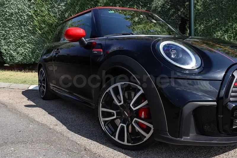 Usado Mini John Cooper Works 231 CV (169 kW) 2022 Negro Utilitario