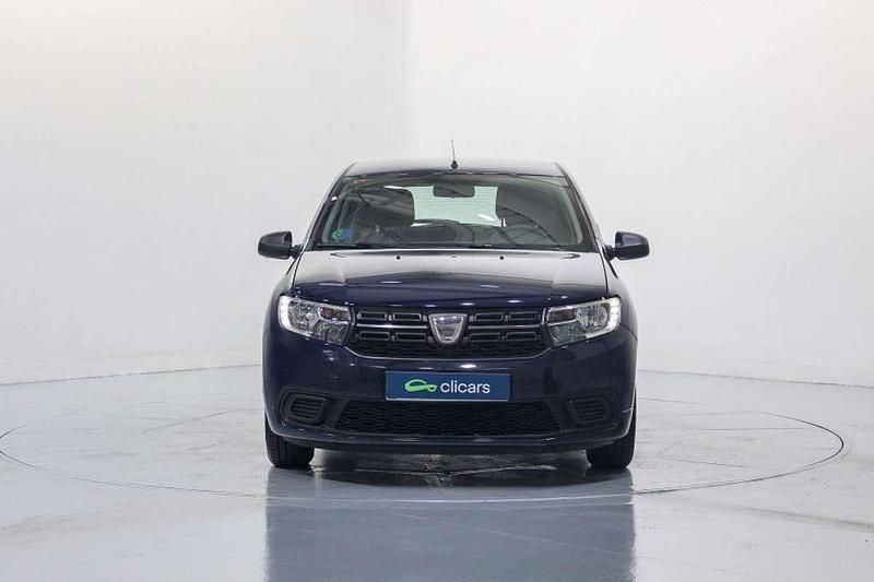 Usado Dacia Sandero Essentiel 90 CV (66 kW) 2019 Azul Utilitario