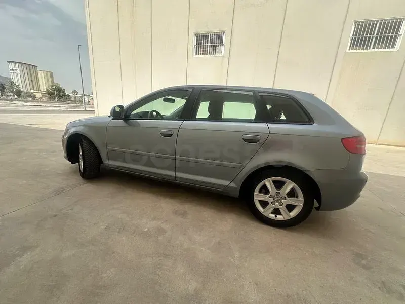 Usado Audi A3 Ambiente 140 CV (102 kW) 2008 Verde Utilitario