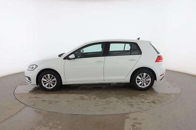 Usado VW Golf VII 116 CV (85 kW) 2019 Blanco Utilitario