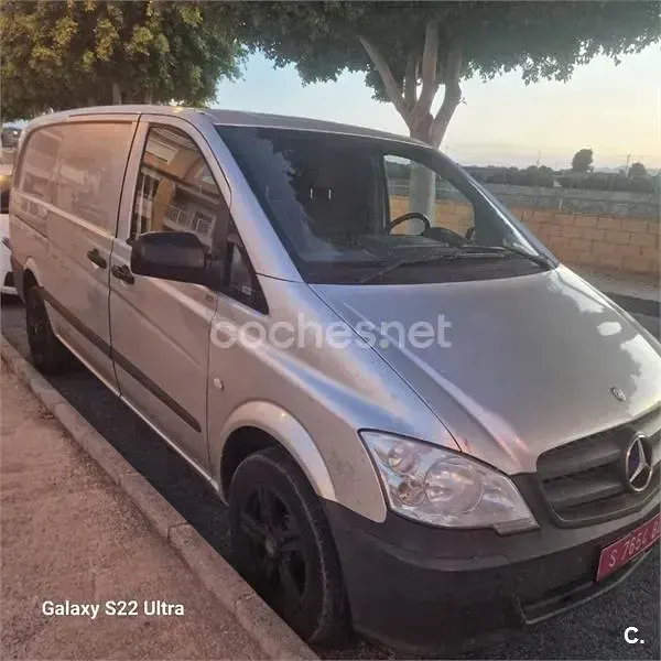 Usado Mercedes Vito Marco Polo 88 CV (64 kW) 2014 Gris / plata Van