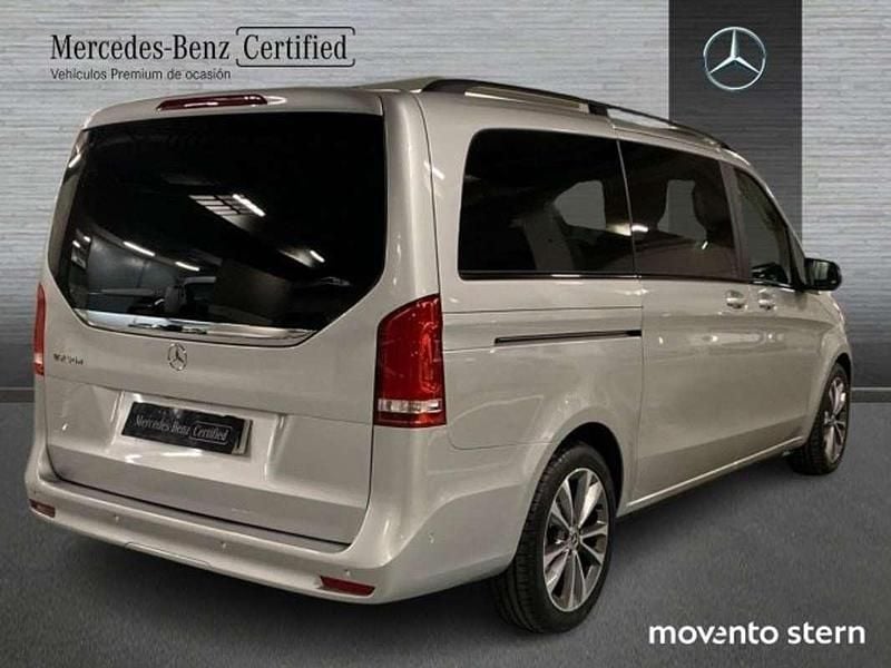 Nuevo Mercedes V250 190 CV (139 kW) 2025 Plateado Monovolumen