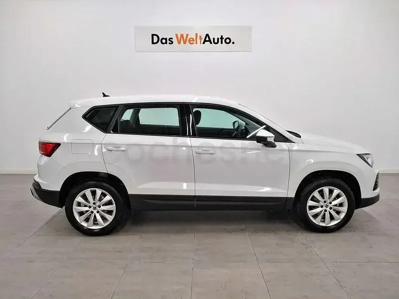 Usado Seat Ateca Style 110 CV (80 kW) 2023 Blanco SUV