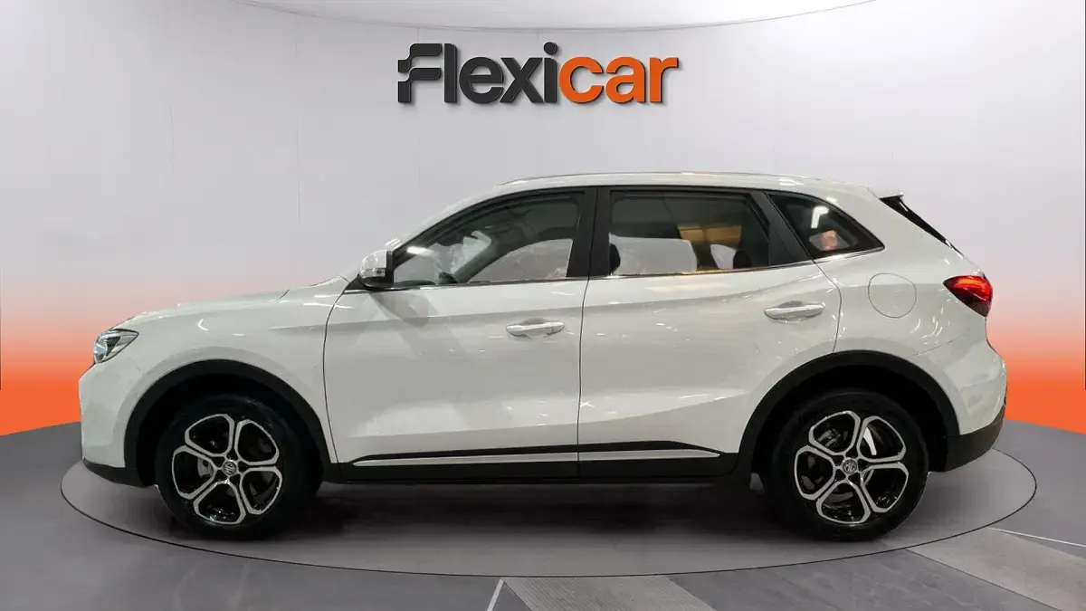 Usado MG ZS Comfort 197 CV (144 kW) 2025 Blanco SUV